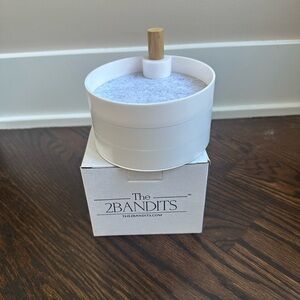 THE2BANDITS Tiered Catchall Tray